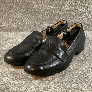 Naturalizer leather penny loafer “Juliette” black Size 6.5M